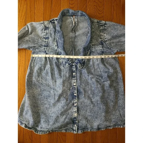 Free People Charlie Button Down Denim Shirt/Dress/Jacket Size Sm 100% Cotton - Picture 6 of 13